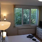 度假居 Avelia - Sea View Jacuzzi Retreat 瓦爾納