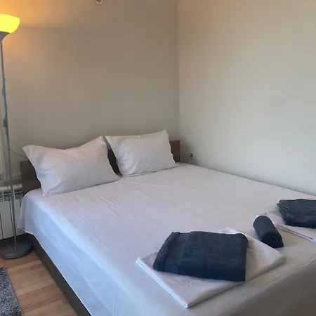 Nyaraló Luxury Seaside With Jacuzzi & Garden - Várna