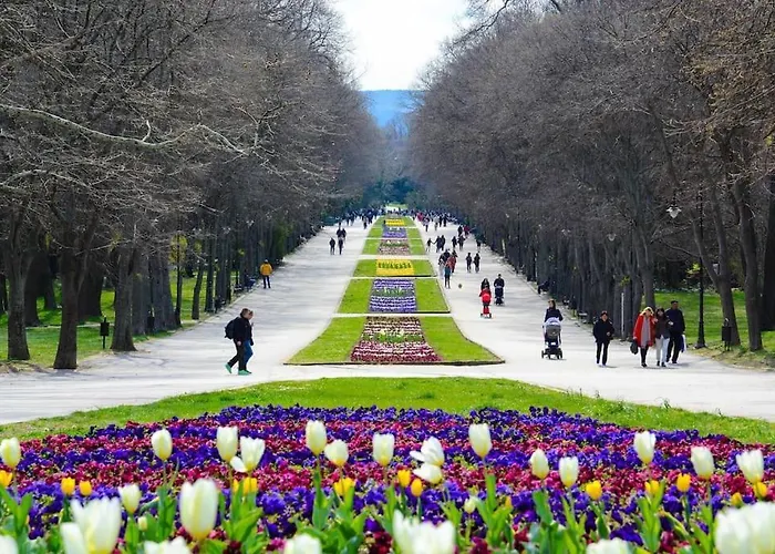 Holiday home Luxury Seaside With Jacuzzi & Garden - Varna