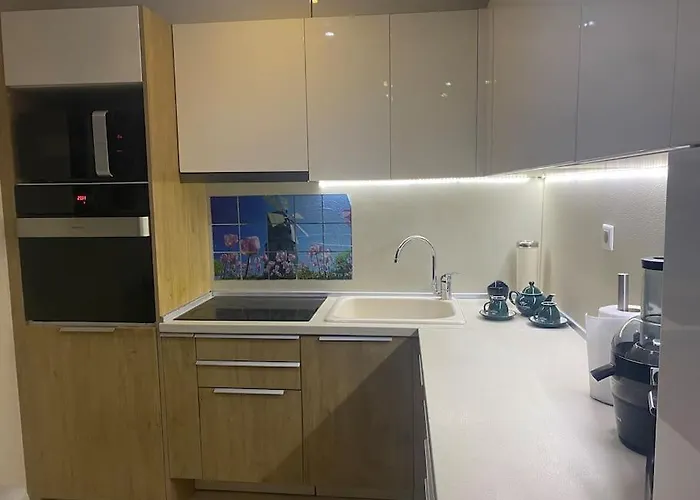 Luxury Seaside With Jacuzzi & Garden - Várna