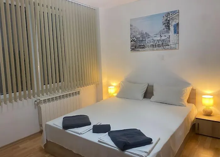 Luxury Seaside With Jacuzzi & Garden - Nyaraló