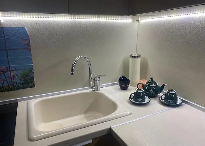 Luxury Seaside With Jacuzzi & Garden - Várna