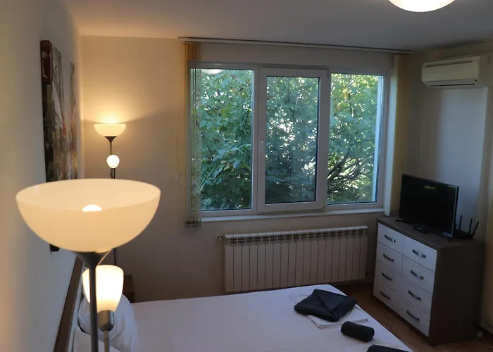 Holiday home Luxury Seaside With Jacuzzi & Garden - Varna