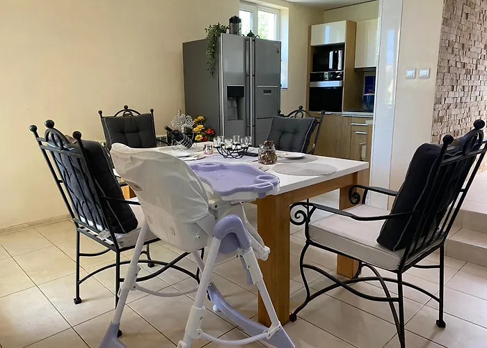 Luxury Seaside With Jacuzzi & Garden - Várna