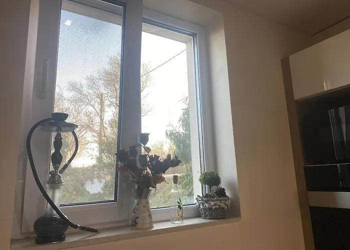 Nyaraló Luxury Seaside With Jacuzzi & Garden -