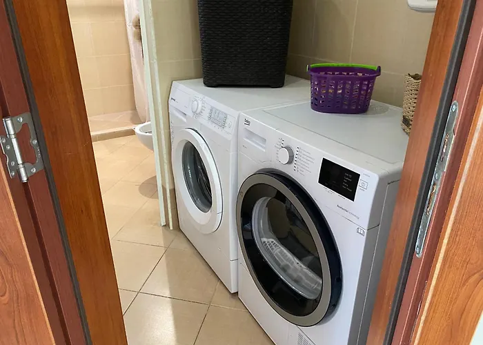 Luxury Seaside With Jacuzzi & Garden - *