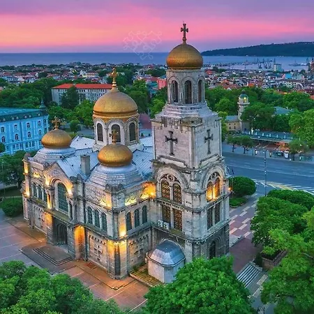 Luxury Seaside With Jacuzzi & Garden - Tatil Evi