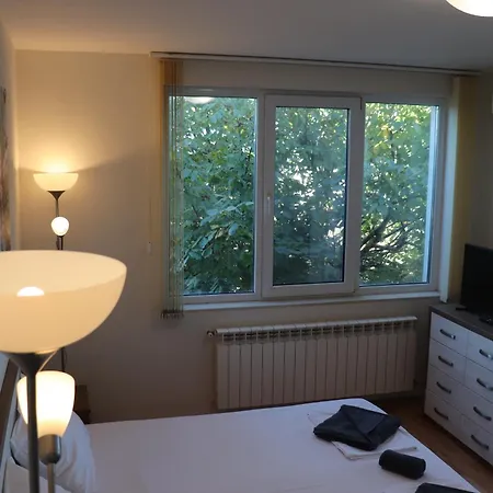 Casa de Férias Luxury Seaside With Jacuzzi & Garden - Varna