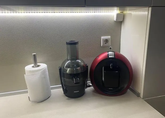 Holiday home Luxury Seaside With Jacuzzi & Garden -