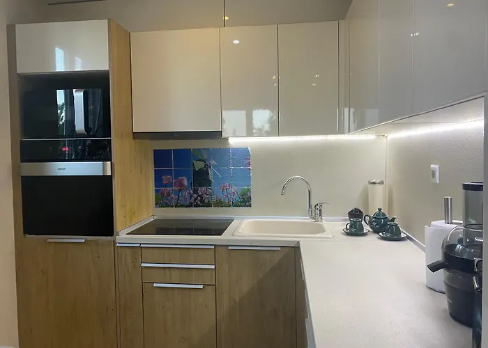 Holiday home Luxury Seaside With Jacuzzi & Garden - *